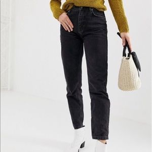 Free People High Waisted Mom Jeans, 26, Blk